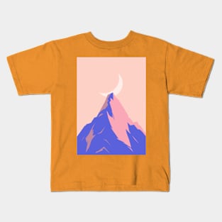 Dreamy mountaintop illustration Kids T-Shirt